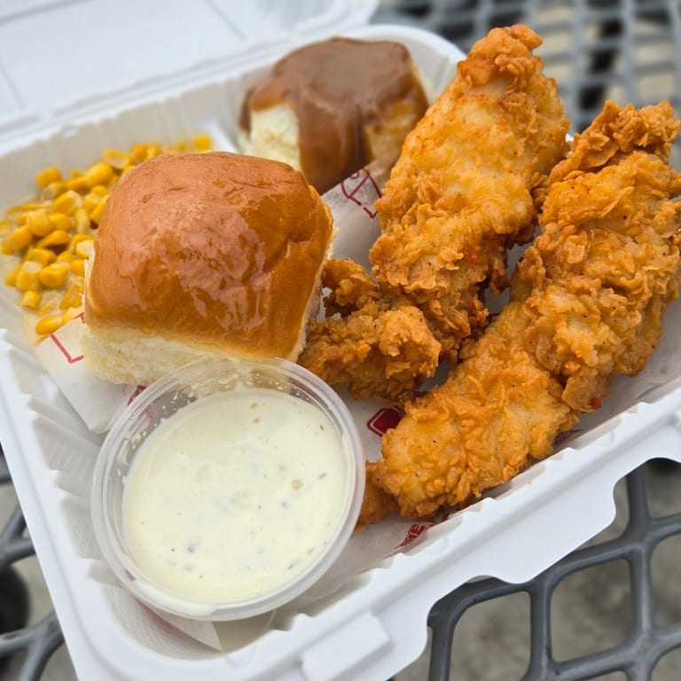 Nashville Hot Wings Delight